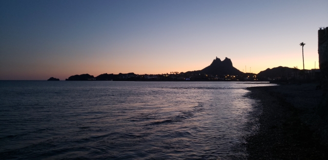 Atardecer en la bahía