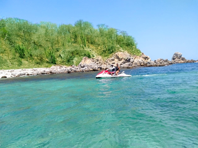 Paseo guiado en moto de agua