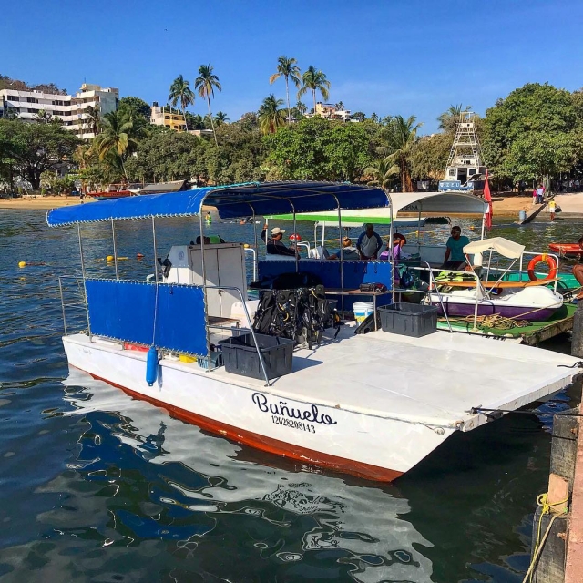 Paseo en barco en el golfo