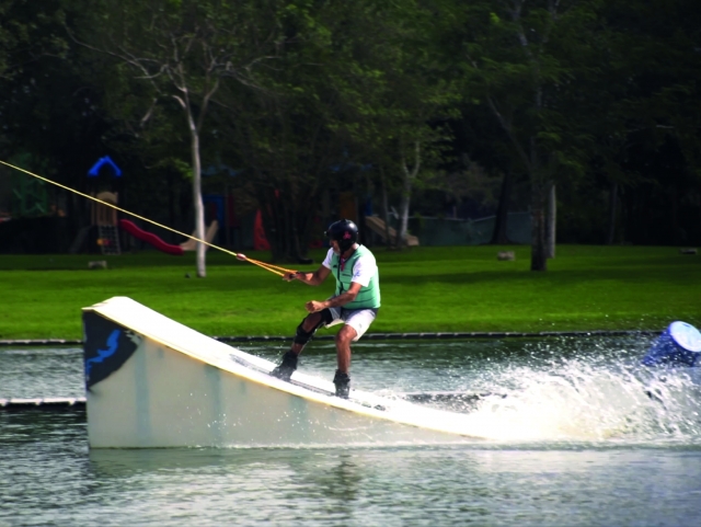 Rampas en circuito de wakeboard
