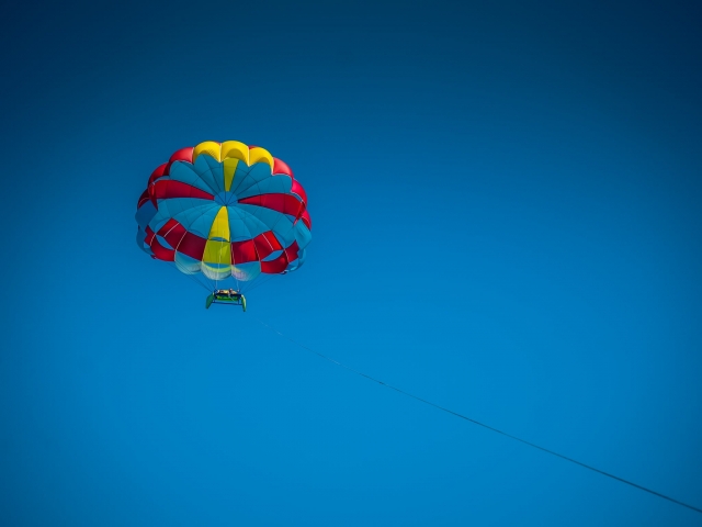 En las alturas en parascending