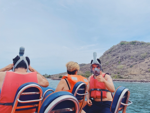sea safari