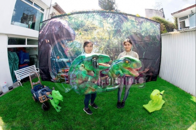 Evento con dinosaurios