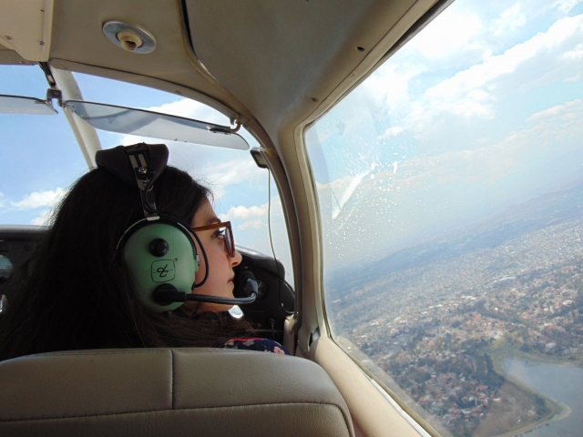 Apreciando la vista desde la avioneta