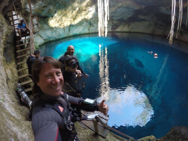 Buceando en cenote