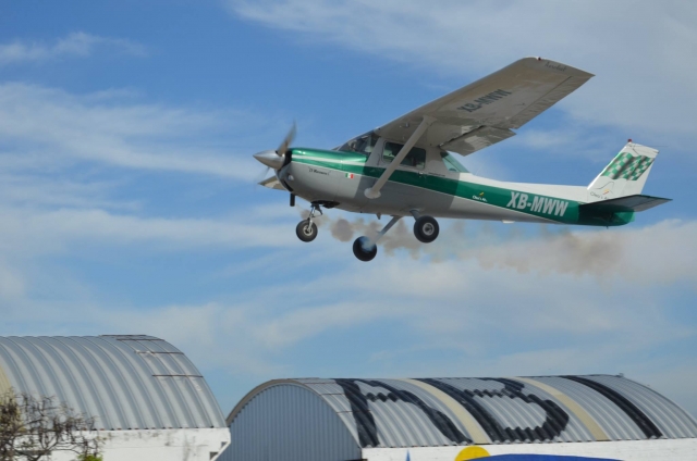 Despegando en avioneta