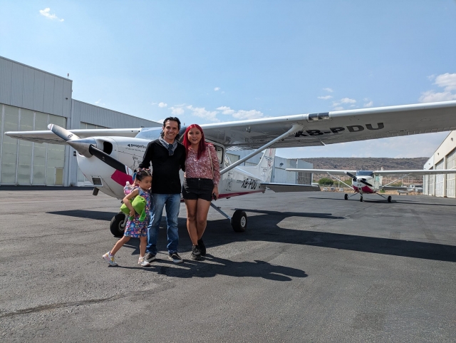 Visita guiada aéreo en familia