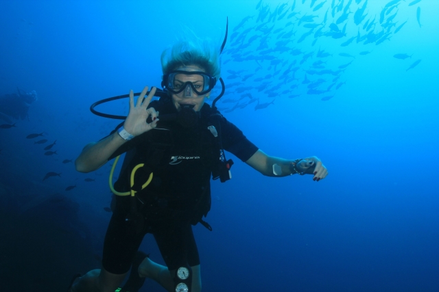 Practicando buceo