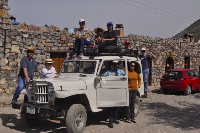 Listos para el visita guiada en 4x4
