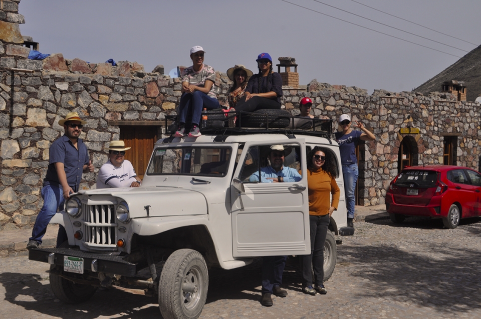 Listos para el visita guiada en 4x4