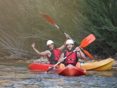 Alquilar una piragua en pantano de la Fuensanta 1h