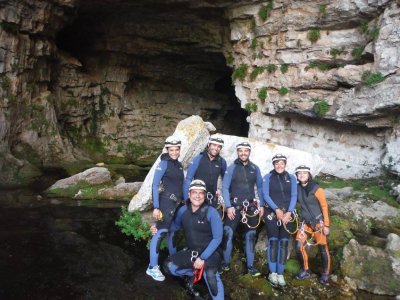 Visitar la Cueva de los Chorros 1 jornada