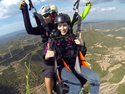 Vuelo en parapente en Igualada 30 minutos