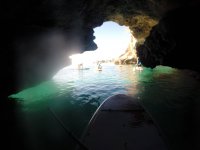  Vous pouvez même entrer dans les grottes