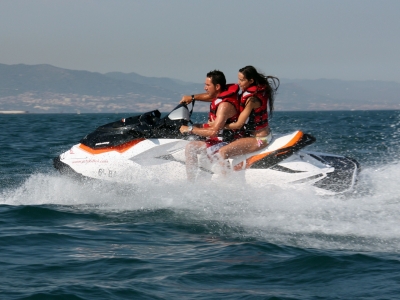 Ruta en Jet ski biplaza sur de Menorca 120 minutos