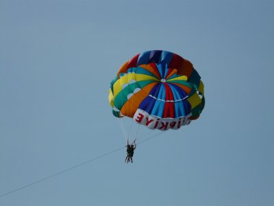 Vuelo parascending costa Fuengirola y copa de cava