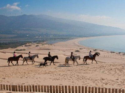 Montar a caballo en Tarifa en verano 90 minutos