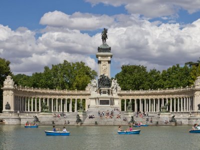 Geführter Spaziergang durch den El Retiro Park