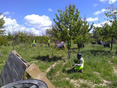 Paintball y multiaventura en El Pardillo 300 bolas