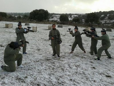 Partida de paintball en Madrid de 100 bolas