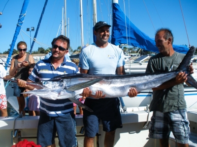 Jornada de pesca en barco en Chiclana durante 6h