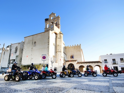 Tour en quad à Monesterio 6 h avec déjeuner