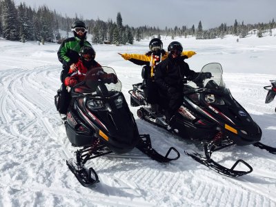Moto de nieve para 2 en Ampriu 20 minutos