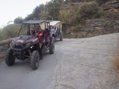 Ruta en buggy RZR por Ronda para 4 personas 2h