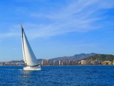 Curso intensivo de vela en Málaga de 12 horas