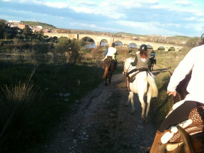 Deportes y Aventuras La Isla Rutas a Caballo