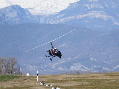 1 ora di volo in girocottero ad Aínsa