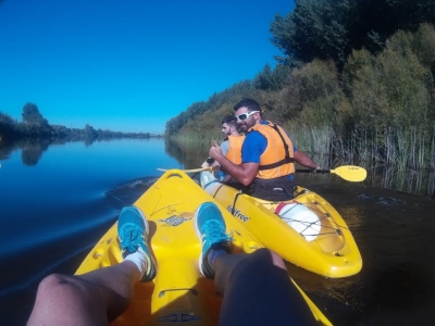 Rota guiada de caiaque no rio Alagón em Coria