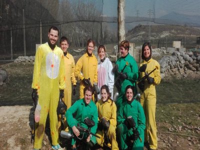 Barranquismo y partida de paintball en Jaca
