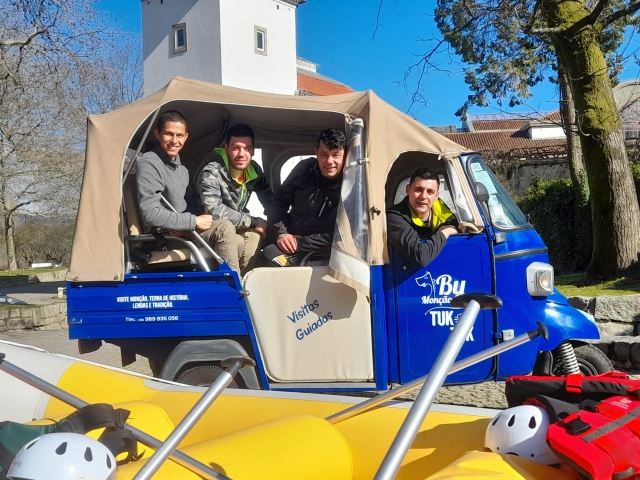 Passeios de Tuk Tuk
