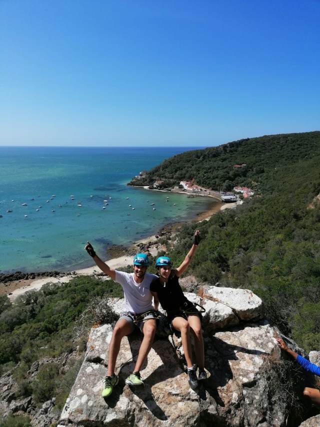 Opinião de ARANCHA sobre Excursão de espeleologia na Serra da Arrábida 3h
