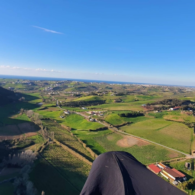  Paramotor flying 
