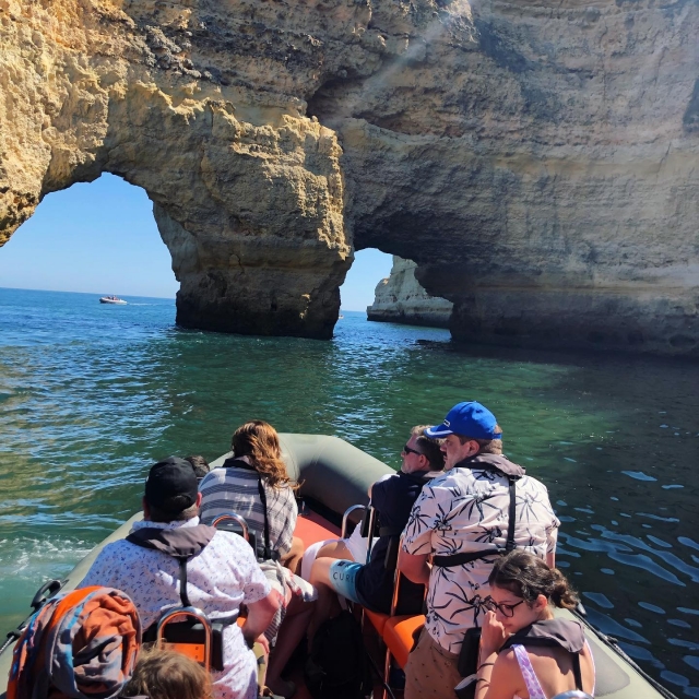  我们的私人旅游 