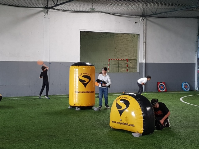  Children's laser tag game 