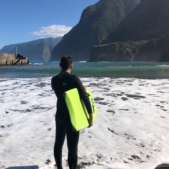  Watching the waves 