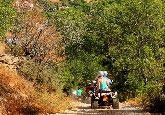  Two-seater quad 