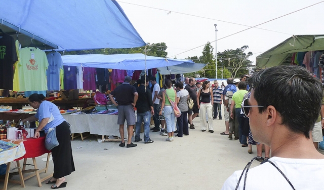  Santo do Serra Markt 