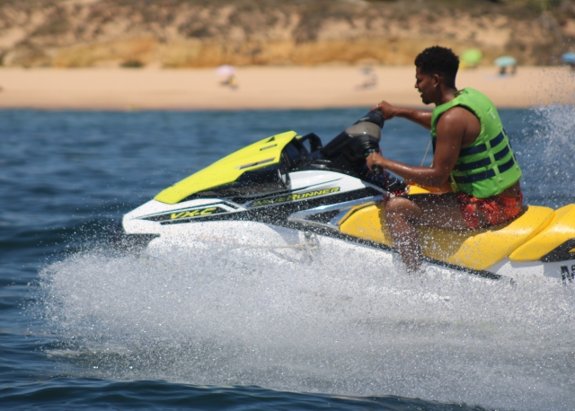  Probieren Sie unsere Jetskis aus 
