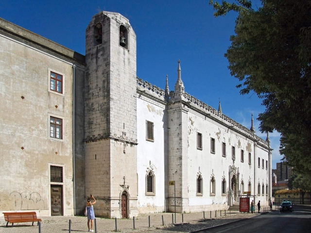 Old Convent of Madre de Deus