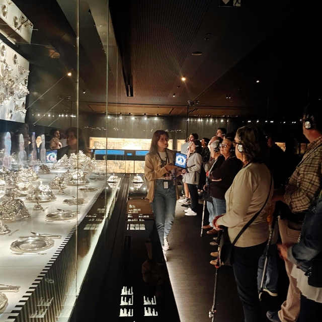 Visita a la exposición de joyas