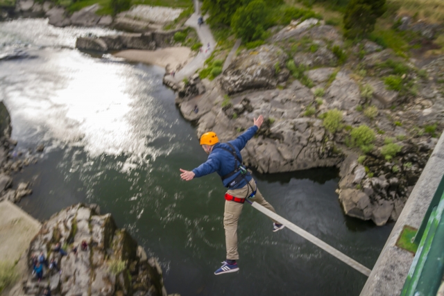 puenting y unas vistas icreíbles