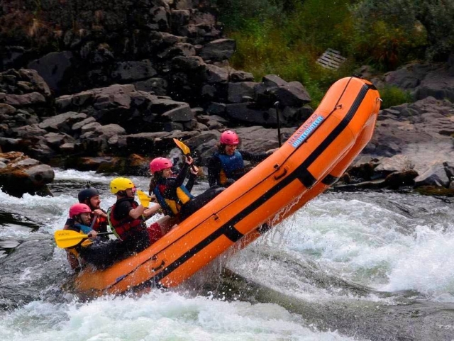 Haciendo rafting al norte de Portugal