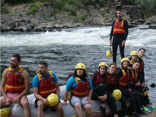Al terminar la sesión de rafting en Melgaço