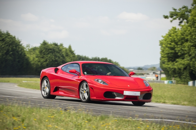  Ao redor do circuito 