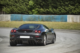Conducir Ferrari en carretera por Braga 25 minutos