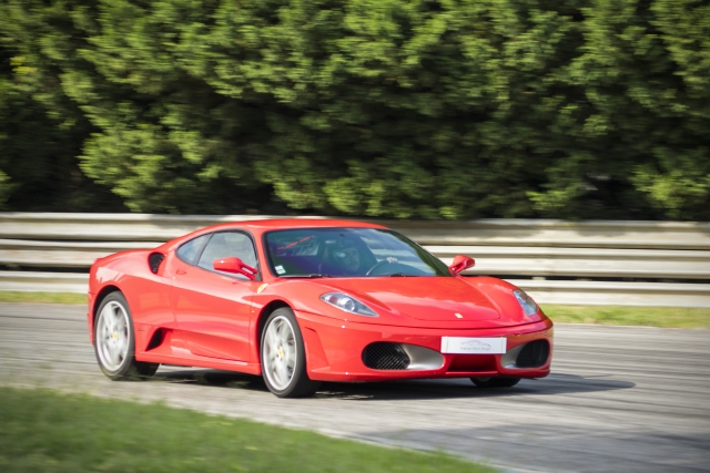 Ferrari en el circuito 